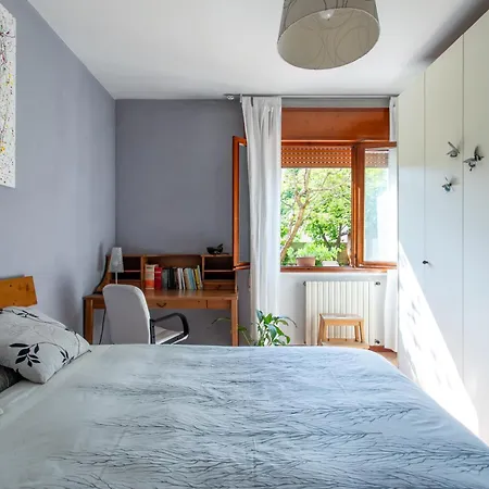 Quiet Location With Private Garden Due Carrare
